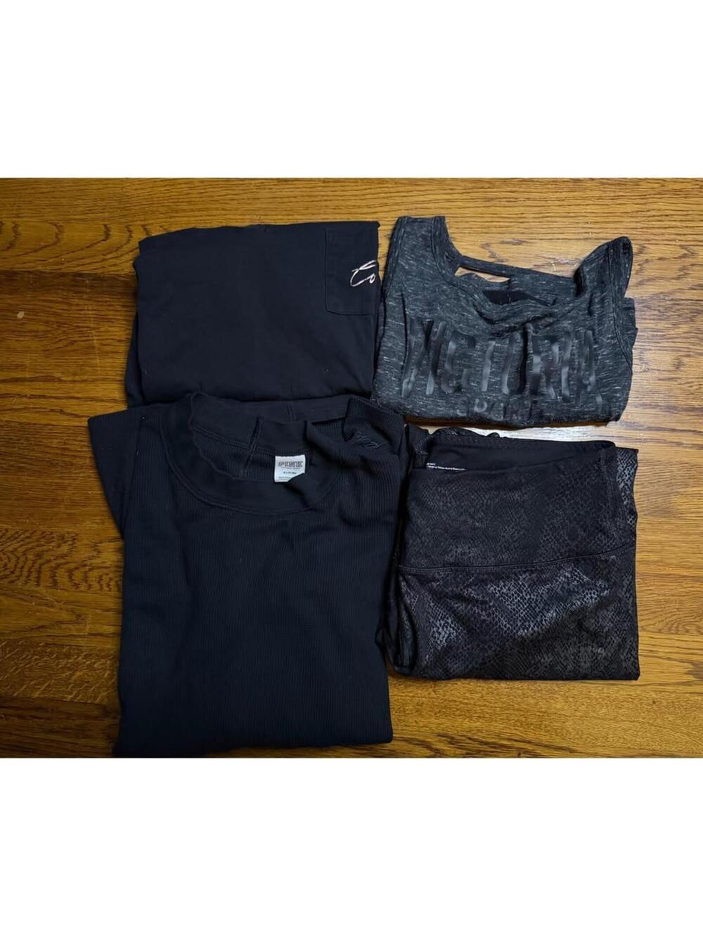 Victoria Secret Activewear Bundle 4pc Leggings Tops M L Black Lot